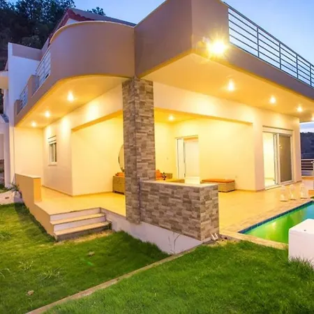 Villa Mefomi *