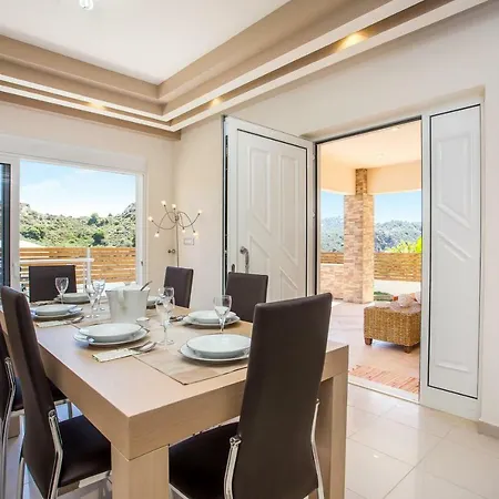 Mefomi Villa *